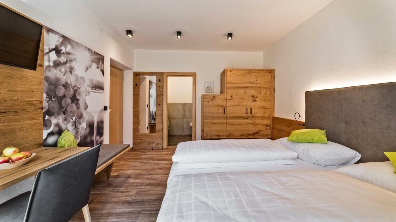 Hotel Garni Sonngart Άντριαν Εξωτερικό φωτογραφία